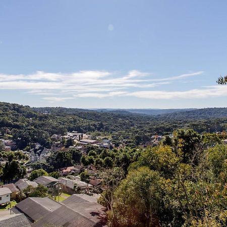 Apto De 2 Quartos Acomoda Até 6 Hóspedes Gramado Esterno foto