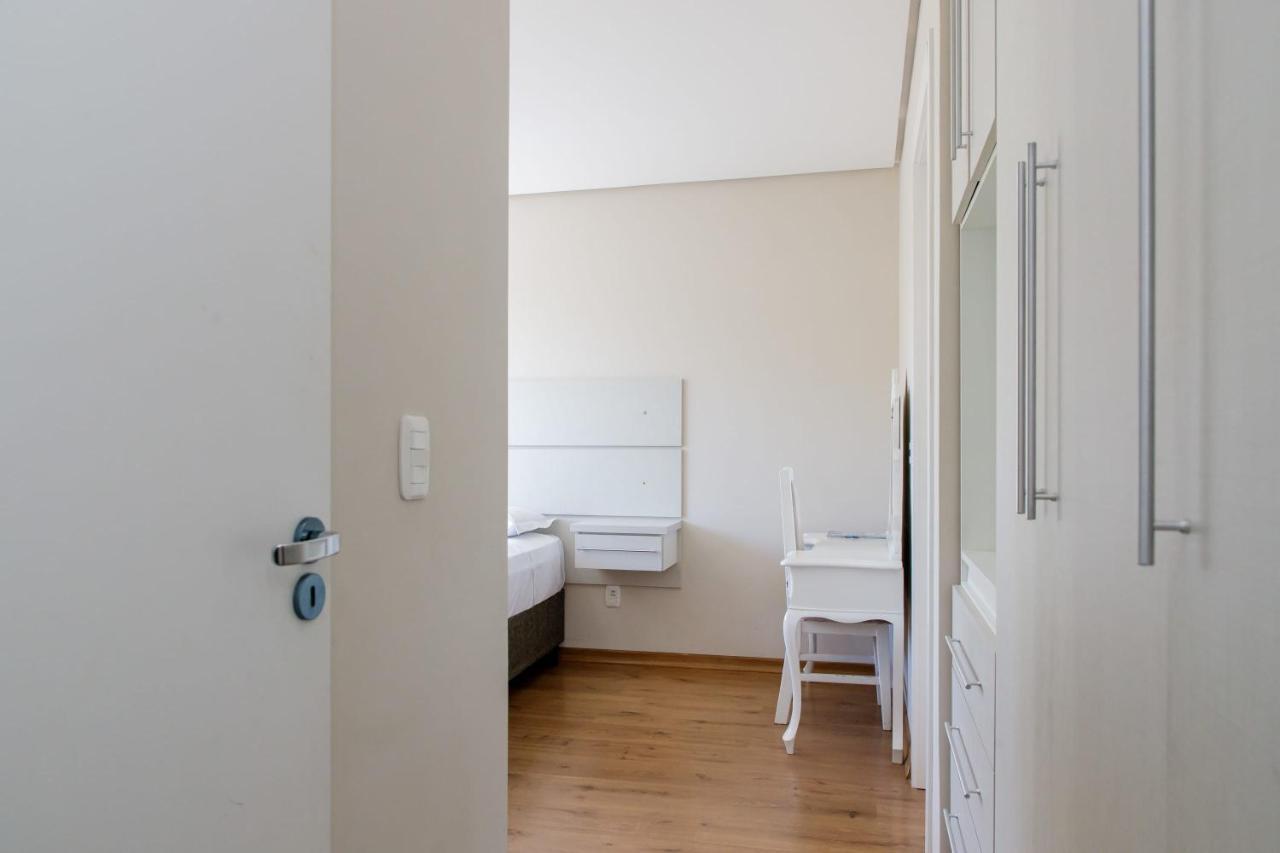 Apto De 2 Quartos Acomoda Até 6 Hóspedes Gramado Esterno foto
